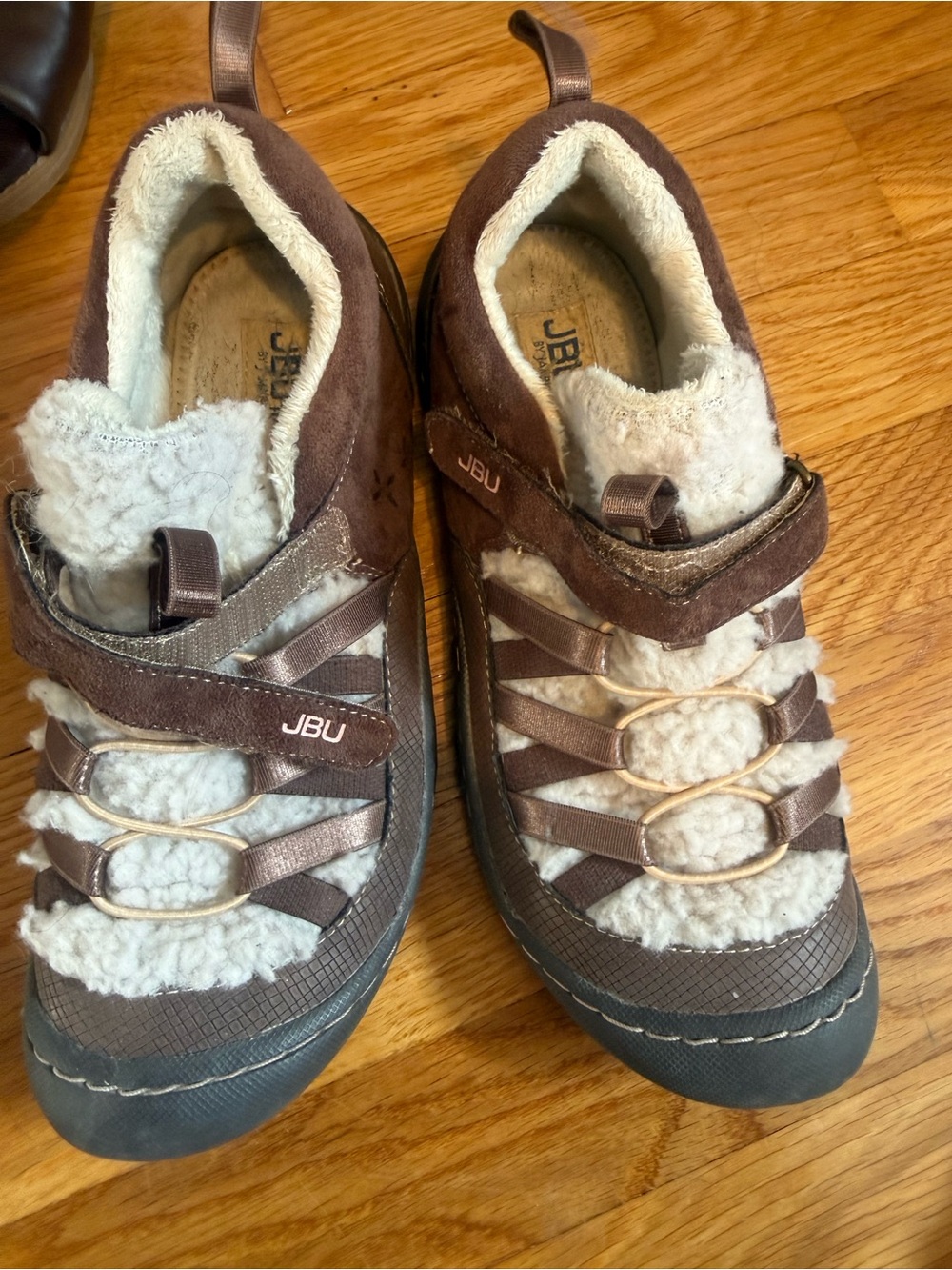 JBU Kids Brown and Cream Faux-Fur Strap Sneakers